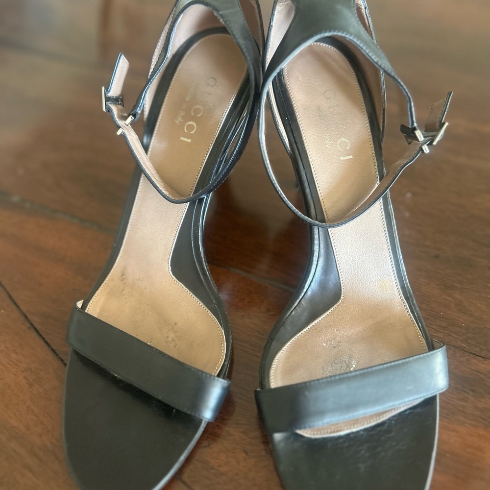 Gucci black heels